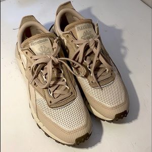 Reebok Classic Legacy Pleasures Shoes- BARELY WORN